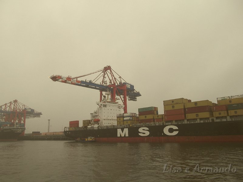 amburgo-giro in barca558.JPG